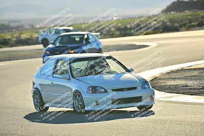 media/Dec-13-2025-Extreme Speed (Sat) [[d129ecb0b9]]/Beginner/Session 3 (Turn 5)/